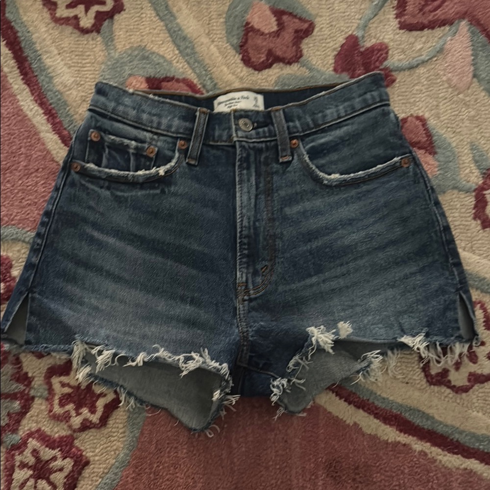 Abercrombie & Fitch the Mom Shorts, High Rise, Curve Love
